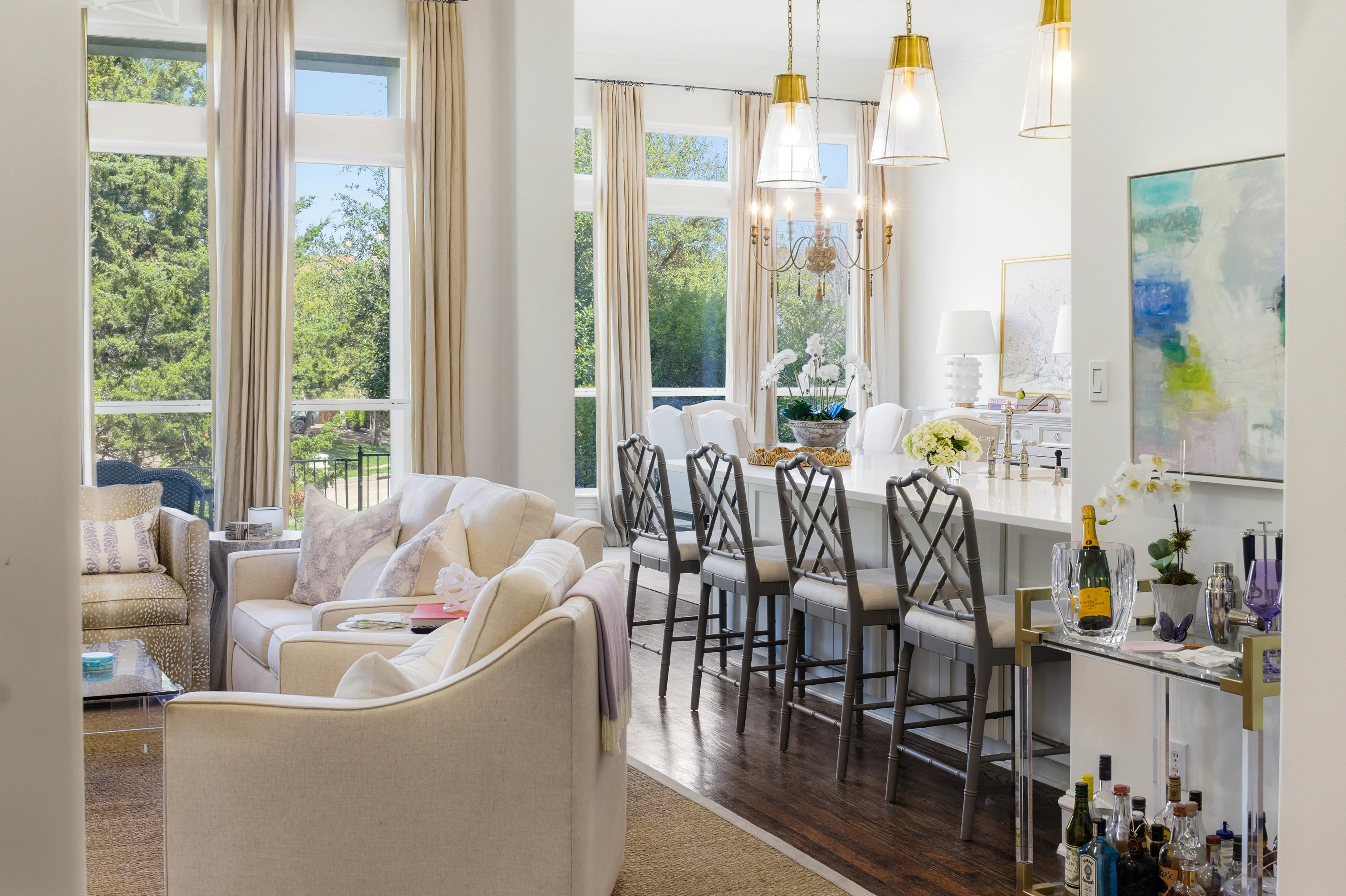 Modern Dallas luxury living room photographed by F2 Visuals