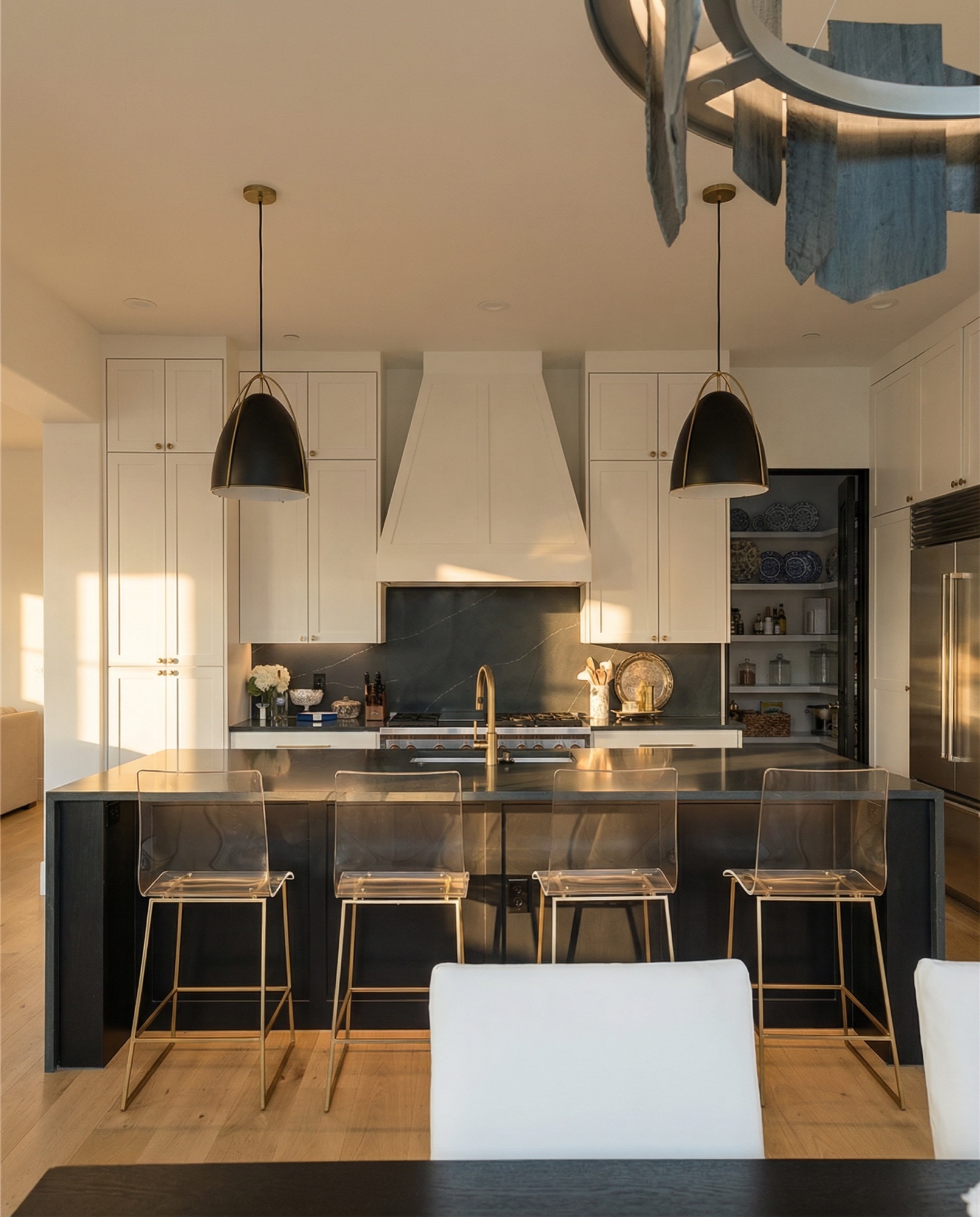 Modern DFW kitchen Signature Edit — F2 Visuals